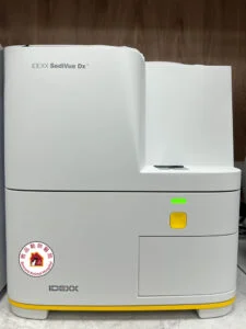 狗貓完整的尿液檢查